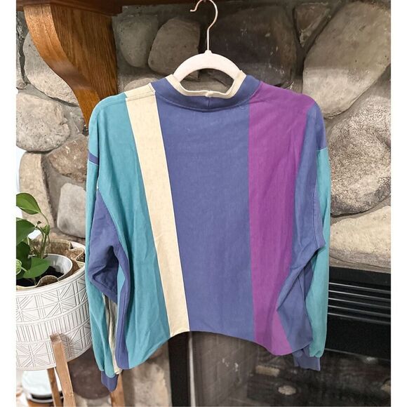 Lanes End Vintage Top - Picture 8 of 9